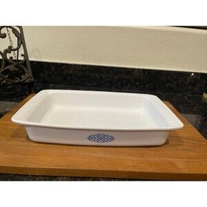 Corning Ware P332 Roasting  Bake Pan 2 3/4 QT